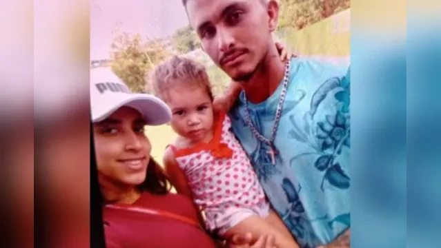Imagem ilustrativa da notícia Marido mata esposa grávida e bebê a golpes de faca