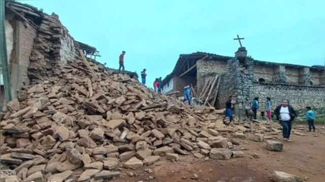Imagem ilustrativa da notícia Terremoto no Peru provoca destruição e atinge o Brasil