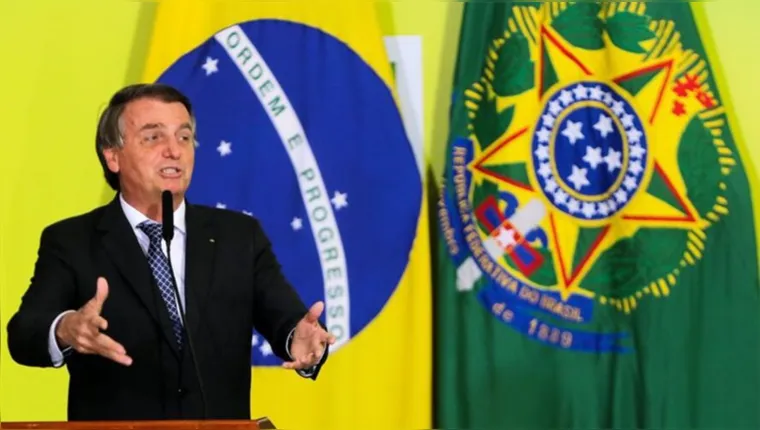 Imagem ilustrativa da notícia Bolsonaro: "linguagem neutra dos gays estraga a garotada"