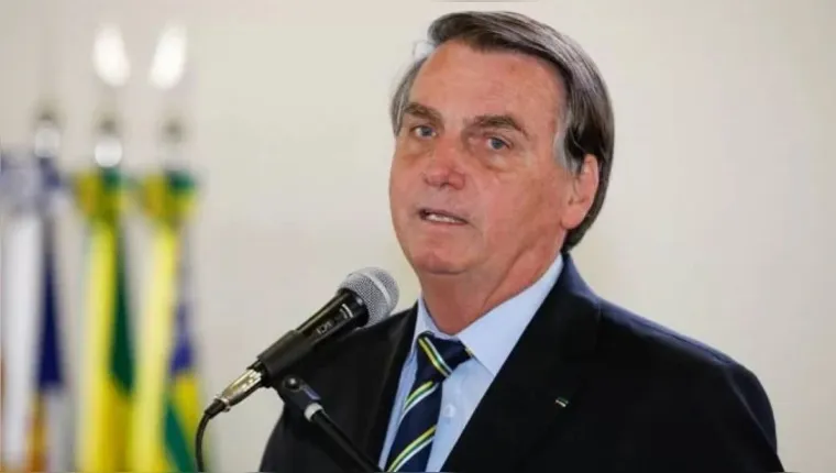 Imagem ilustrativa da notícia Bolsonaro sanciona lei que substitui o Bolsa Família