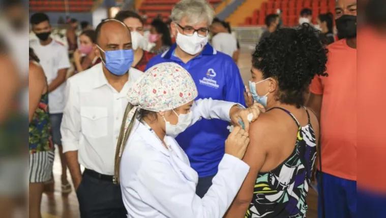 Imagem ilustrativa da notícia Ponto de vacinação em shopping é desativado em Belém