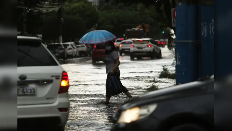 Imagem ilustrativa da notícia Forte chuva e raios devem marcar a tarde no Pará