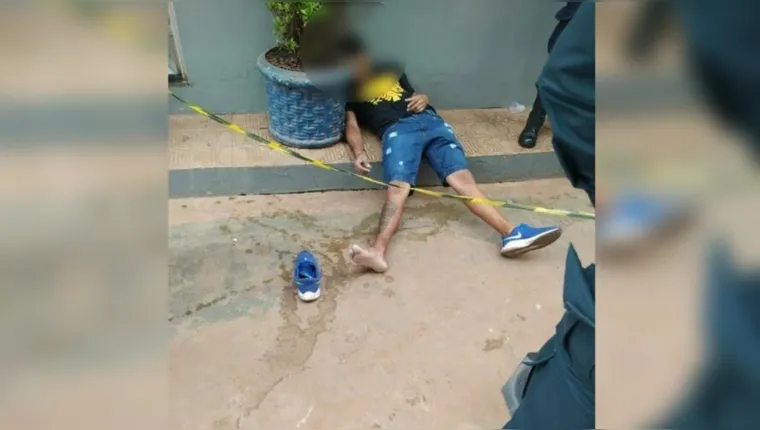 Imagem ilustrativa da notícia Jovem é morto em posto de combustíveis após briga em festa