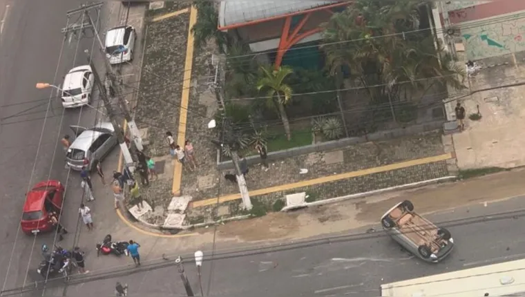 Imagem ilustrativa da notícia Acidente entre carro e motocicleta deixa um ferido em Belém