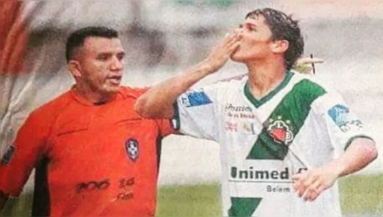 Imagem ilustrativa da notícia Ex-jogador de Paysandu e Tuna é internado após AVC