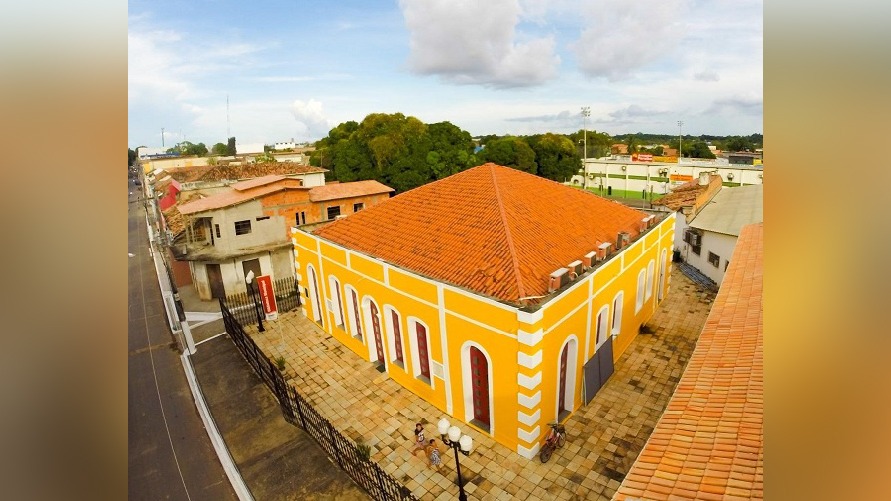 Biblioteca Municipal Orlando Lobo, na Marabá Pioneira 