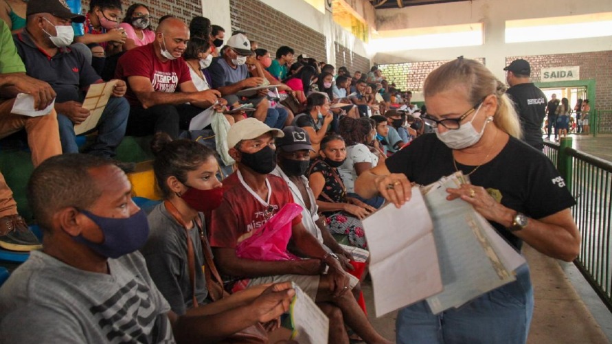 Centenas de pessoas procuraram os serviços da Caravana de Cidadania e Direitos Humanos