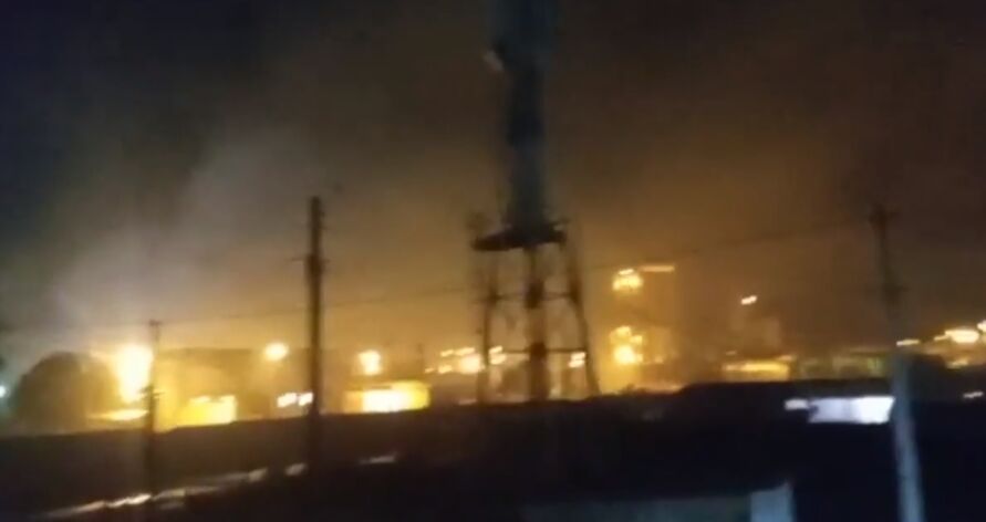 Imagem ilustrativa da notícia Barcarena: Helder e Prefeitura se posicionam sobre incêndio