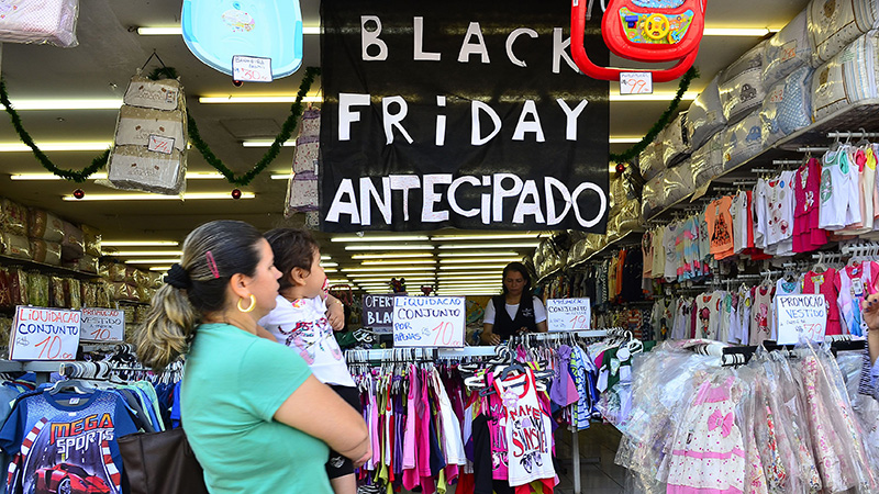 Consumidores devem ficar atentos aos golpes e fraudes comuns nesse período de Black Friday. 