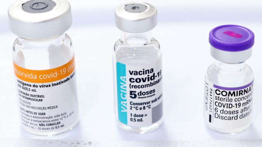 A Vacinação Itinerante vai usar principalmente as vacinas CoronaVac e Pfizer