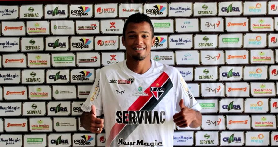 Lateral direito Polegar é um dos atletas que negocia com o Paysandu é poderá ser anunciado visando a temporada de 2022.