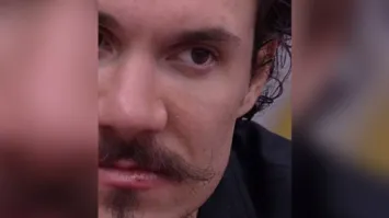 Eliezer está com herpes labial