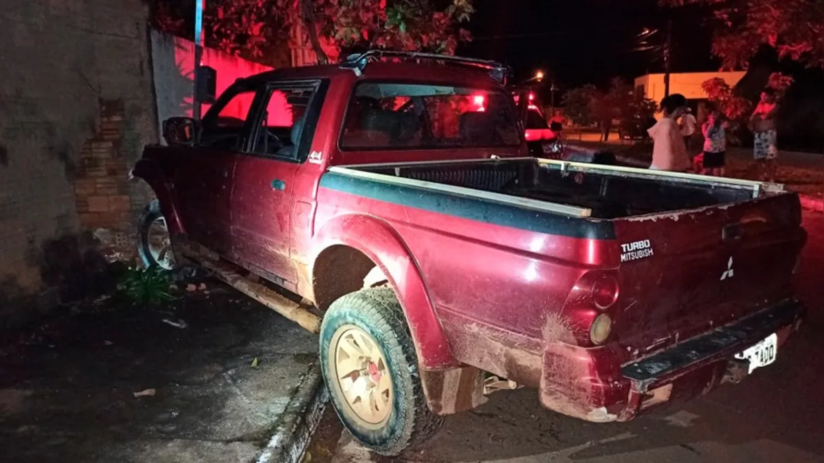 Imagem ilustrativa da notícia Motorista mata mulher atropelada e foge sem prestar socorro 