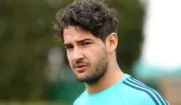 Alexandre Pato apagou o post onde elogiava Djonkovic