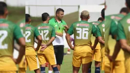 Jogadores do Paragominas em mais um dia da pré-temporada na Arena Verde.