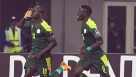 Mané converte pênalti e leva taça inédita ao Senegal
