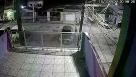 Imagem ilustrativa da notícia Vídeo: ladrão furta na surdina carro de madrugada no Jurunas