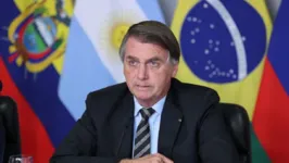 Bolsonaro: problemas desde a facada.