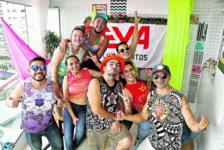 Pryscila e a turma que vai cair na folia