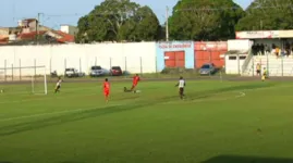 João Vítor, tirou o goleiro e marcou tranquilo o gol da vitória