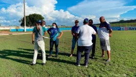 Após as vistorias, os técnicos da prefeitura, responsáveis pela manutenção do estádio, foram orientados a revisarem os trabalhos que já foram feitos