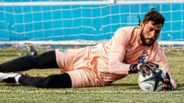 O goleiro Thiago Coelho deve ser titular contra o Independente.