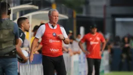 Técnico Paulo Bonamigo, do Clube do Remo