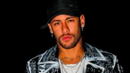 Neymar surgiu acompanhado de seu novo affair 