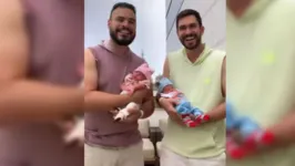 Gustavo Catunda e Robert Rosselló com os filhos Marc e Maya.