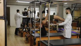 Pilates ajuda a eliminar as gordurinhas e secar para o Carnaval