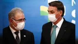 Denúncia contra o ministro da Saúde, Marcelo Queiroga, junto ao Conselho Federal de Medicina, está entre os destaques da coluna Esplanada. 