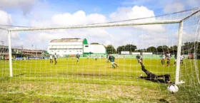 Com gol de Thárcio, Tapajós vence o Castanhal por 1 x 0, no Souza.