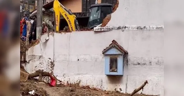 Imagem ilustrativa da notícia Petrópolis: imagem de santa fica intacta após desabamento