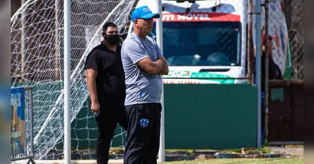 Imagem ilustrativa da notícia Fernandes aprova novo Paysandu após goleada em Barcarena