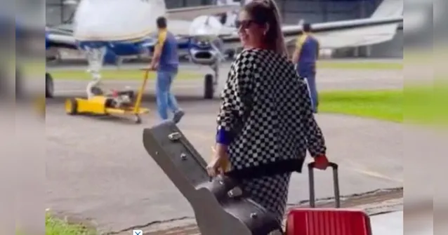 Imagem ilustrativa da notícia Família recebe vestido usado por Marília em acidente 