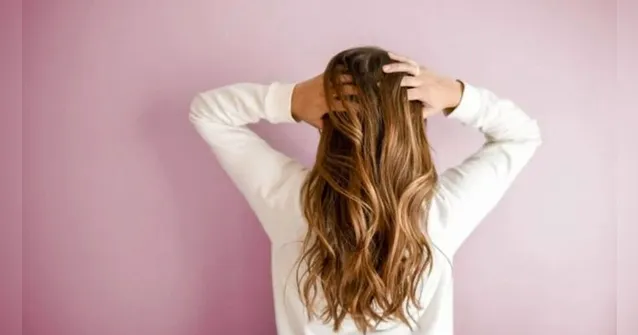 Imagem ilustrativa da notícia Saiba 3 alimentos que são responsáveis pela queda de cabelo