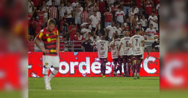 Imagem ilustrativa da notícia Após derrota, técnico do Sport cobra reforços da diretoria