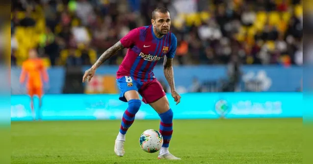 Imagem ilustrativa da notícia Contra Linares, Daniel Alves deve voltar ao Barcelona