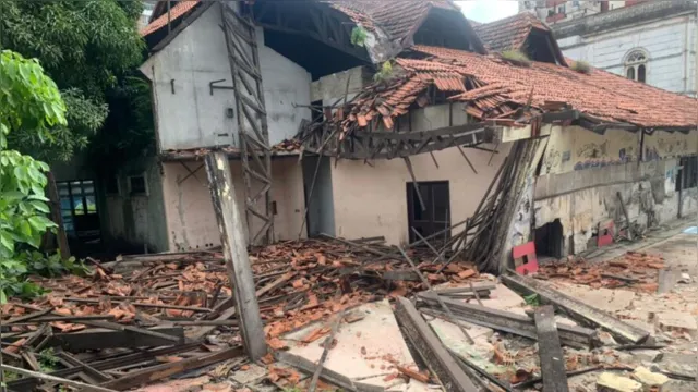 Imagem ilustrativa da notícia Antigo prédio do Ipamb sofre desabamento em Belém