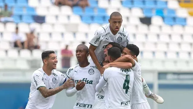 Imagem ilustrativa da notícia Palmeiras vence Atlético-GO por 3 a 0 e avança na Copinha