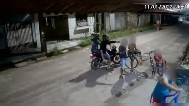 Imagem ilustrativa da notícia Vídeo: câmera registra assalto no conjunto Verdejantes