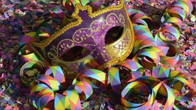 Imagem ilustrativa da notícia Baile pirafolia realiza carnaval inspirado nos anos 90
