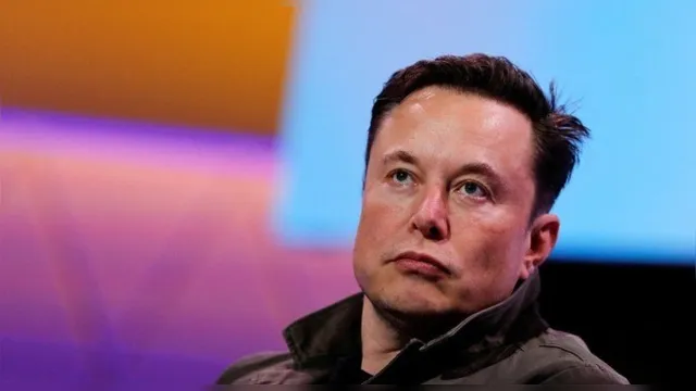 Imagem ilustrativa da notícia Elon Musk fornece internet via satélite à Ucrânia