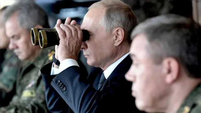 Imagem ilustrativa da notícia Putin envia "missão de paz" a regiões da Ucrânia