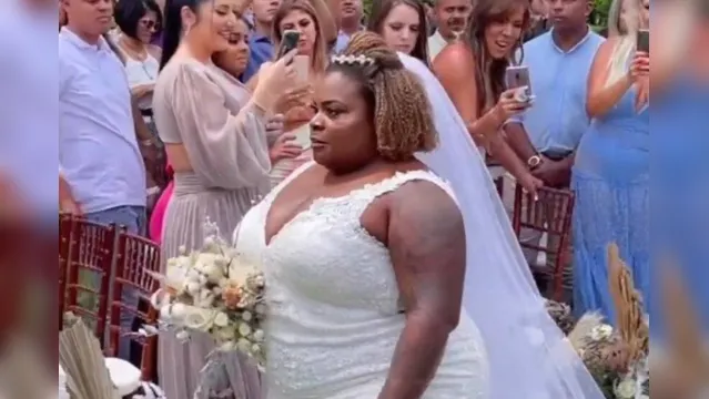 Imagem ilustrativa da notícia Vídeo: Jojo diz porque entrou de cara fechada no casamento