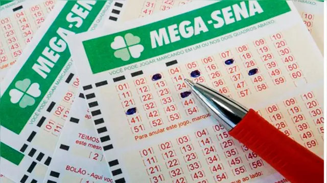 Imagem ilustrativa da notícia Mega-Sena acumulada pode pagar R$ 12 milhões 