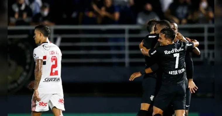 Imagem ilustrativa da notícia Em jogo de viradas RB Bragantino vence o São Paulo