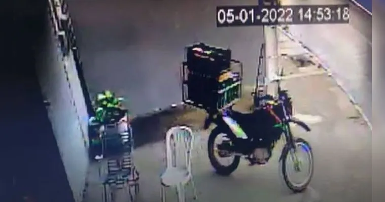 Imagem ilustrativa da notícia Moto fantasma liga e anda sozinha no Ceará; veja o vídeo!