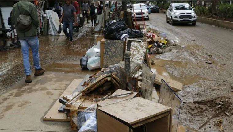 Imagem ilustrativa da notícia Petrópolis chega a 198 mortos; previsão é de novas chuvas