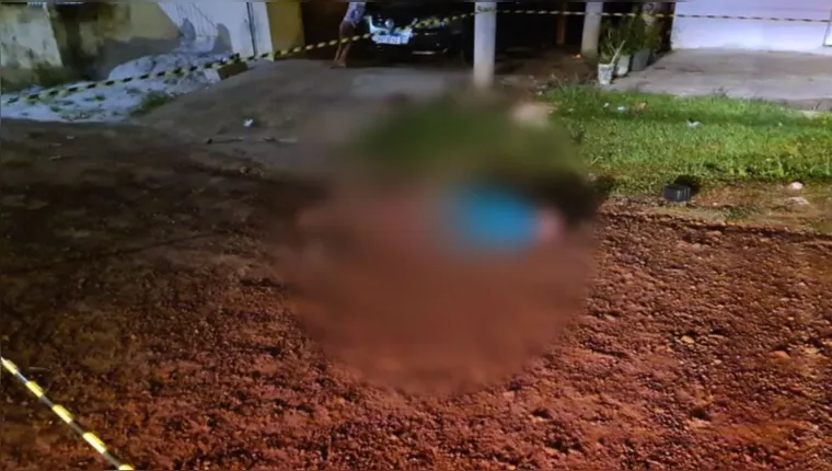 Imagem ilustrativa da notícia Vídeo: homem é morto a golpes de faca em Mosqueiro.